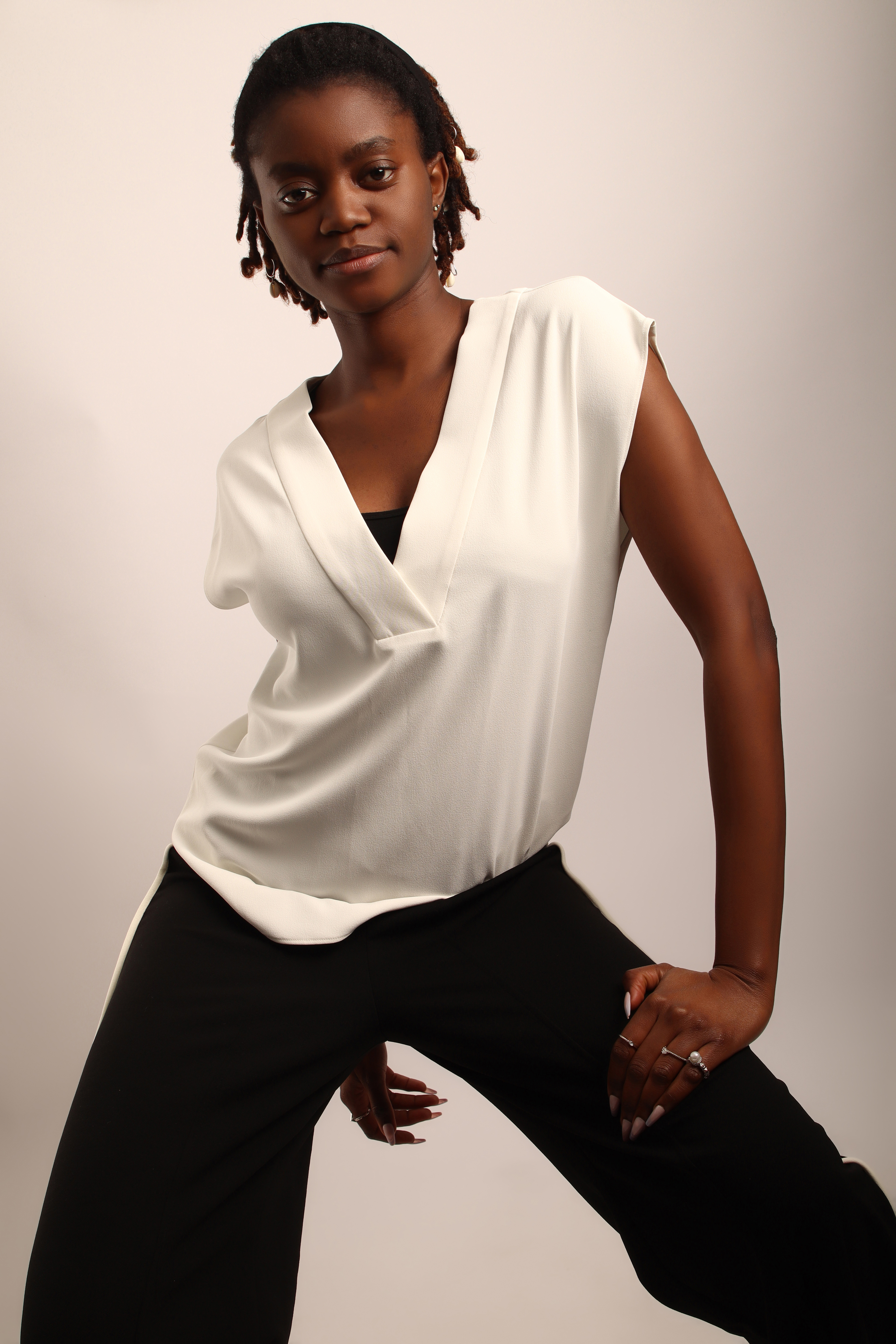 Head Shot Picture of Esther Oladapo